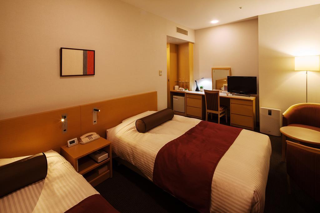 Ueda Tokyu Rei Hotel Extérieur photo